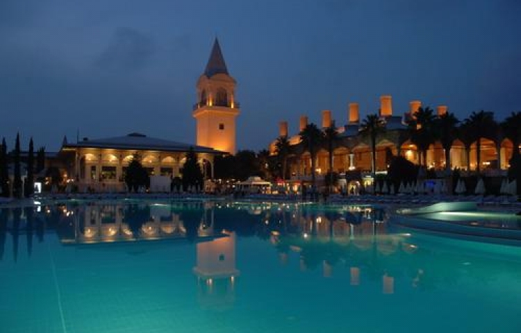 TOPKAPI PALACE HOTEL 