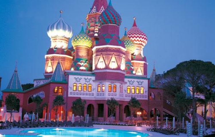 KREMLIN PALACE HOTEL