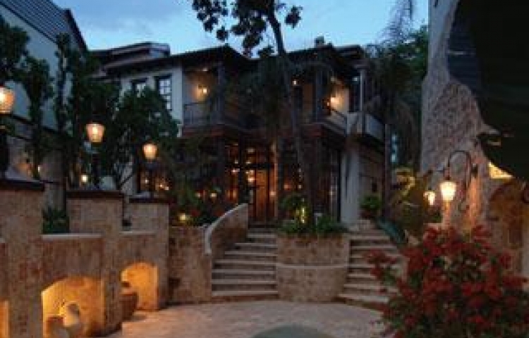 TUVANA HOTEL