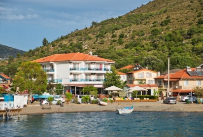 Defne Lorina Hotel