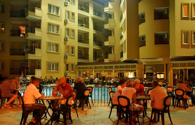 Kleopatra Royal Palm Hotel