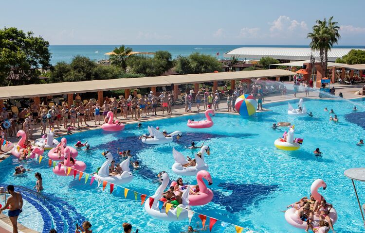 Maritim Pine Beach Belek