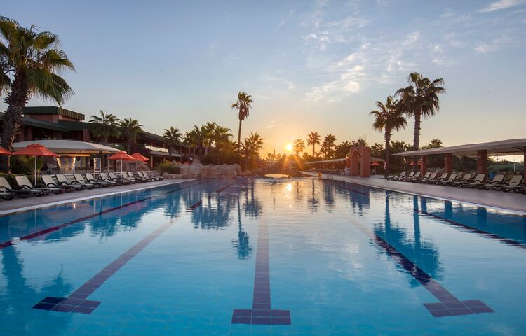 Maritim Pine Beach Belek