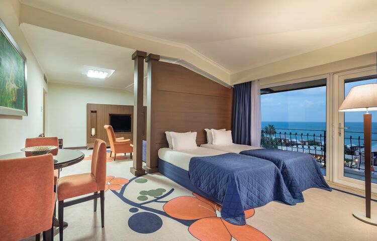 Maritim Pine Beach Belek