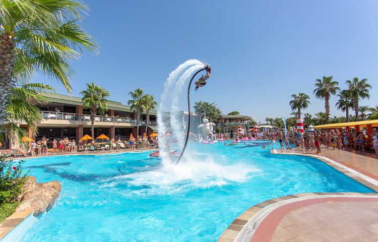 Maritim Pine Beach Belek