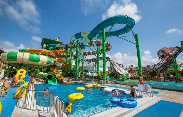 Crystal Waterworld Resort Spa