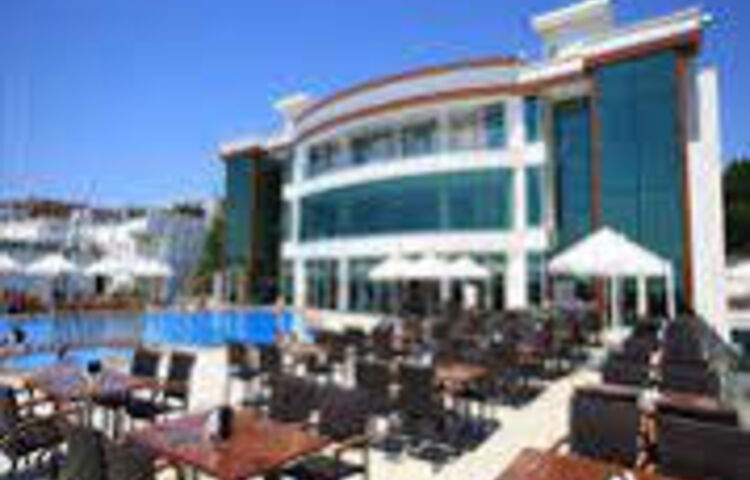 Royal Arena Resort & Spa Hotel