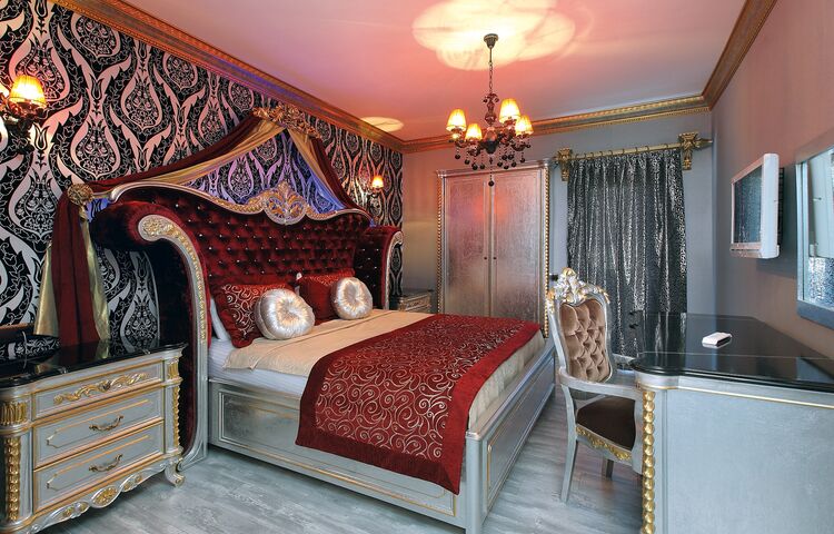 Camelot Boutique Hotel