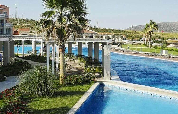 Porto Beach Resort Exclusive Alaçatı