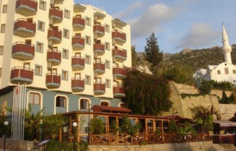 PIRAT HOTEL